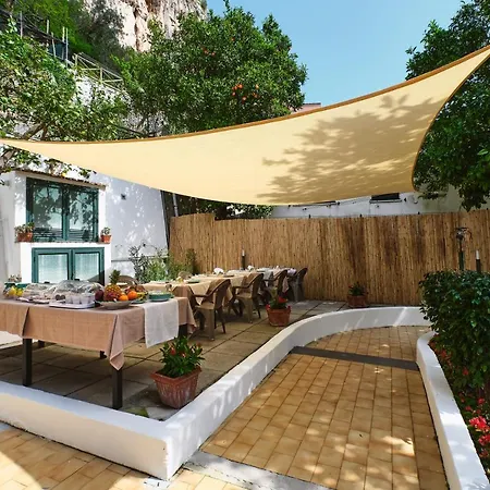 Fabiana Bed & Breakfast Amalfi